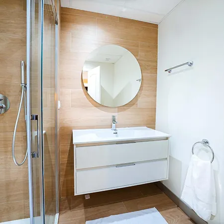 Modern 3-bedroom Haven In Almendros San Pedro *